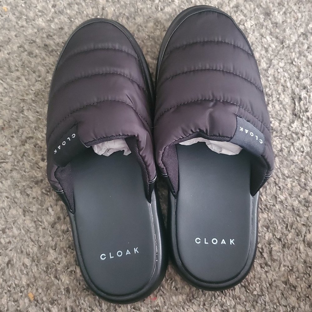 Cloak Slippers size 9